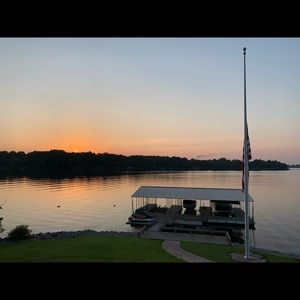 Meet your Posher, Cassin